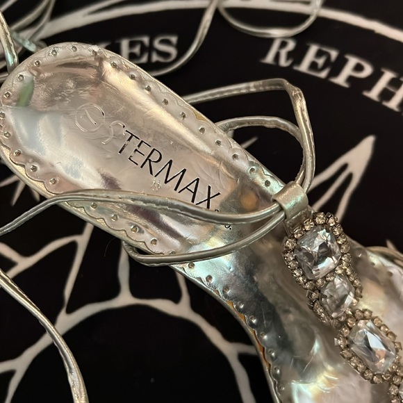 Vintage lace up silver grad wedding bridesmaid heels - Picture 3 of 5